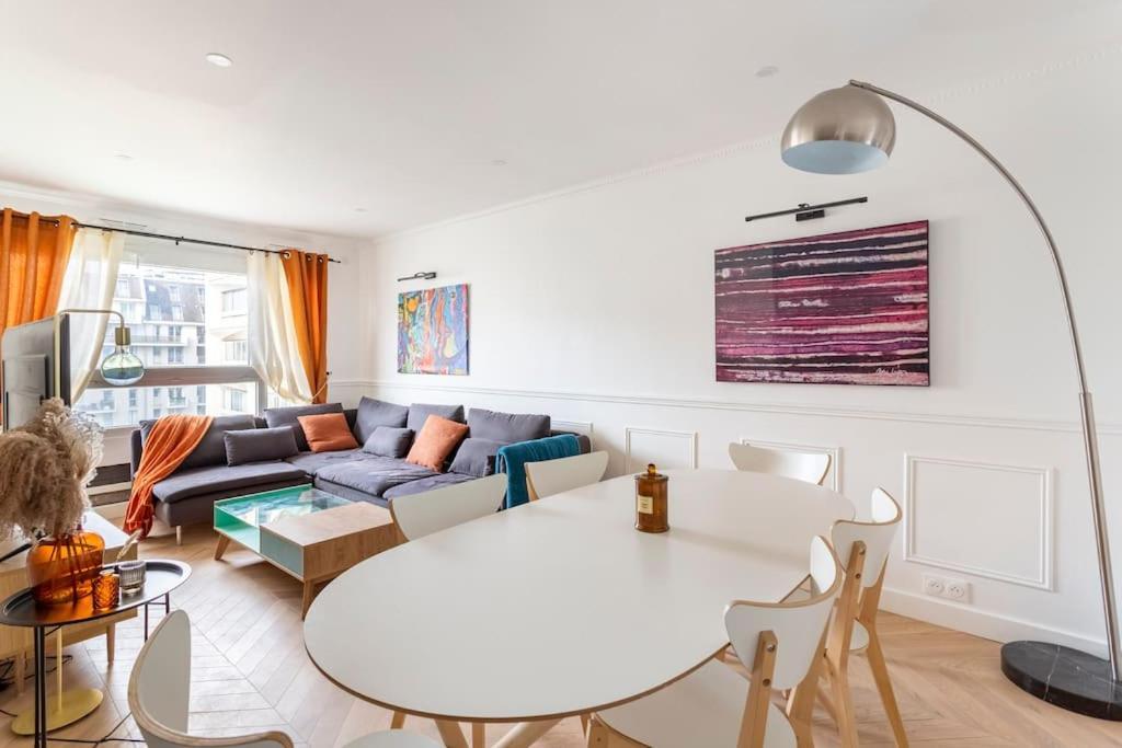 Cosy Haussmanian Appartement *